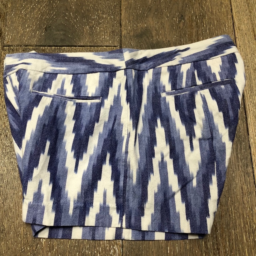 The best Ikat navy and cream shorts